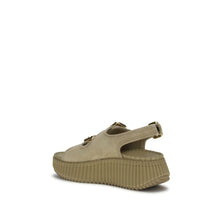 Chloé — Sandales Compensées Nama en Cuir de Vachette