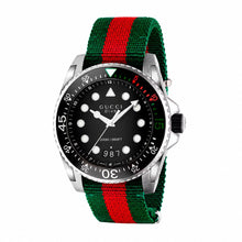 Montre de sport Gucci en nylon multicolore