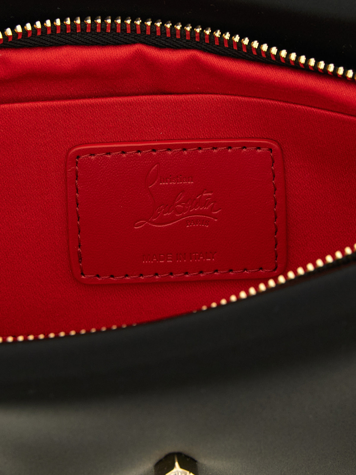Clutch – Black