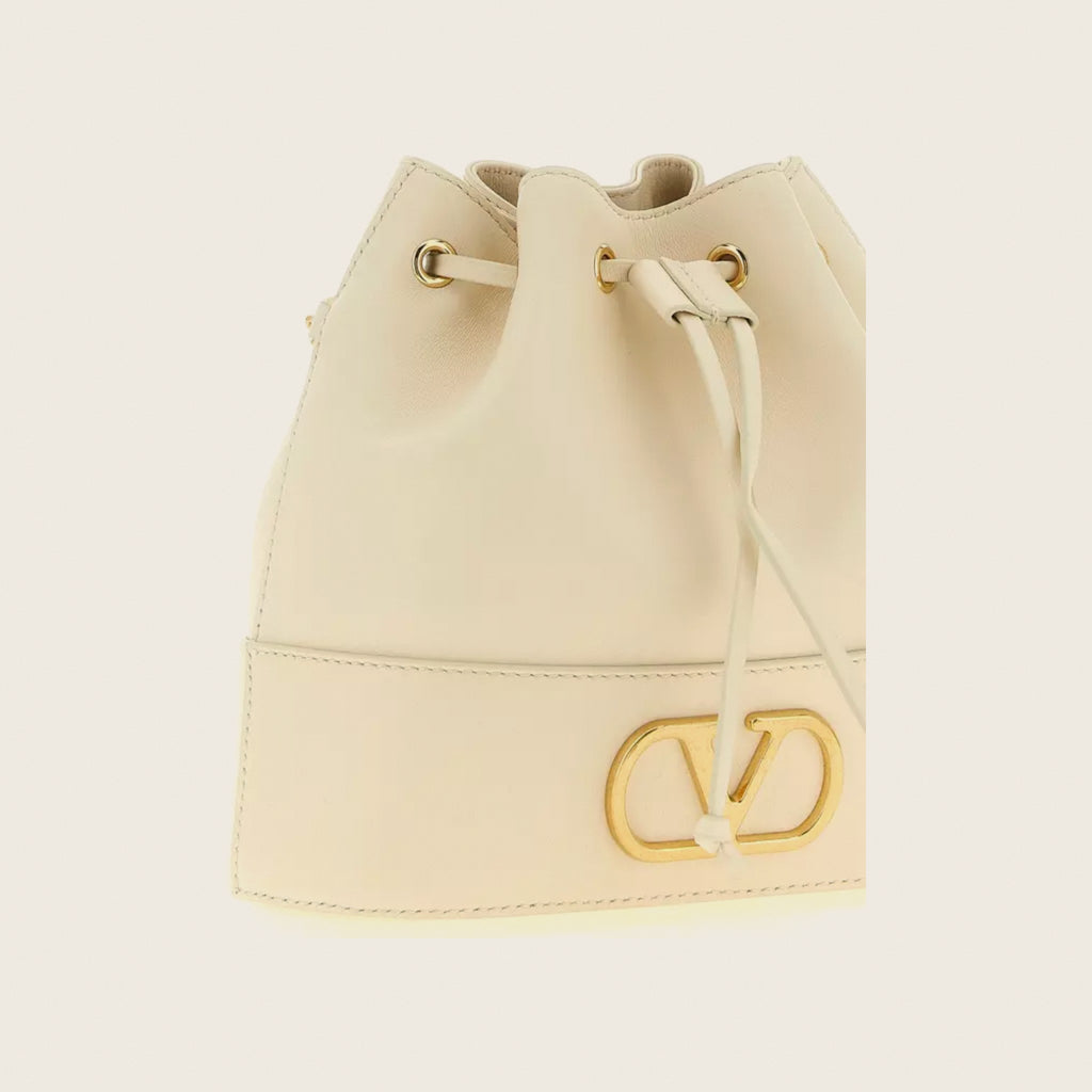 VLogo Bucket Bag – Ivory
