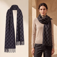 Givenchy Wool Scarf in Black