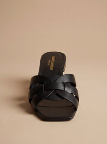 Sandales à bride tressée Saint Laurent en cuir de veau