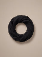 Écharpe/châle en soie noire Dolce & Gabbana, 167 cm x 126 cm