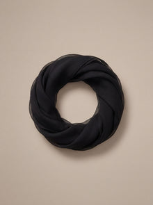 Écharpe/châle en soie noire Dolce & Gabbana, 167 cm x 126 cm